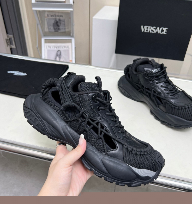 Givenchy Sneakers